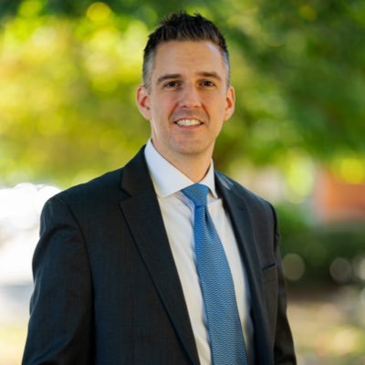 Adam Bojak headshot
