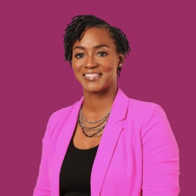 Angie Nixon headshot