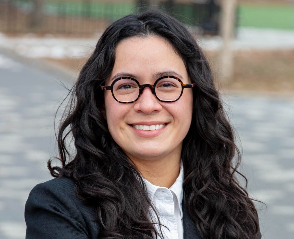 Claire Valdez headshot