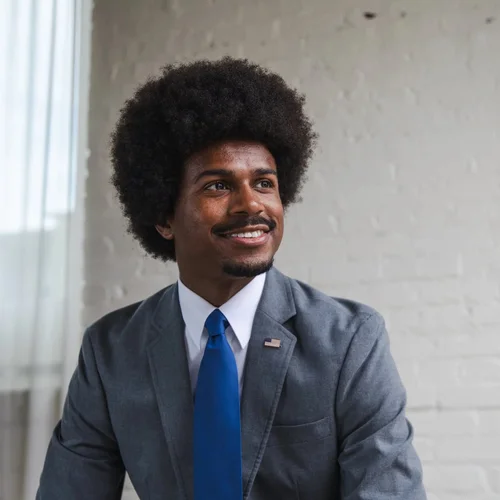 Justin Pearson headshot